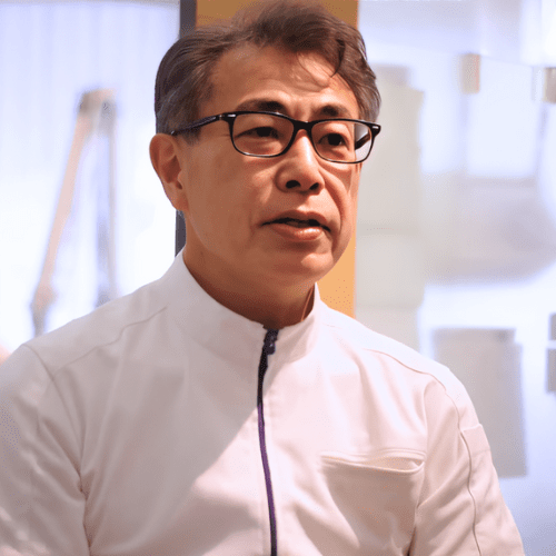 静岡県葵区かみや歯科院長神谷欽也先生